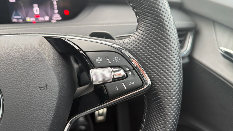 Skoda Enyaq 220kW vRS 82kWh 4x4 5dr Auto Electric 